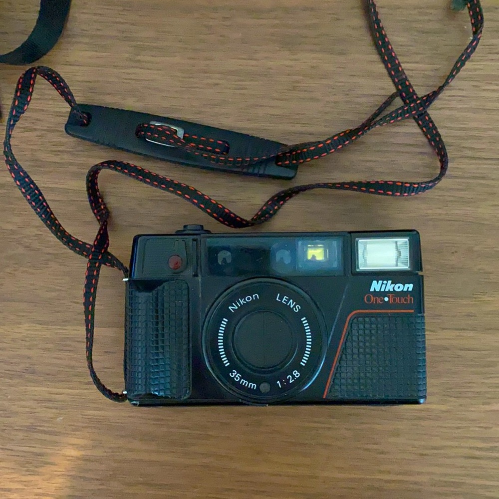 Nikon One Touch Camera